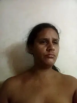 Snapshot of Andreita_95 chatting on September 28, 9:58 am Andreita 95 online show from September 28, 9:58 am