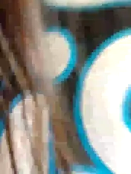 Snapshot of tara_0000 chatting on February 3, 5:29 am tara 0000 online show from February 3, 5:29 am