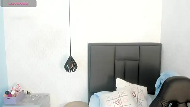 Snapshot of Kittytimberlake chatting on February 3, 6:49 pm Kittytimberlake online show from February 3, 6:49 pm