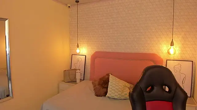 Snapshot of Kittytimberlake chatting on October 24, 12:12 pm Kittytimberlake online show from October 24, 12:12 pm