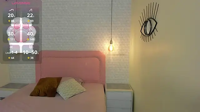 Kittytimberlake online show from May 4, 12:56 pm