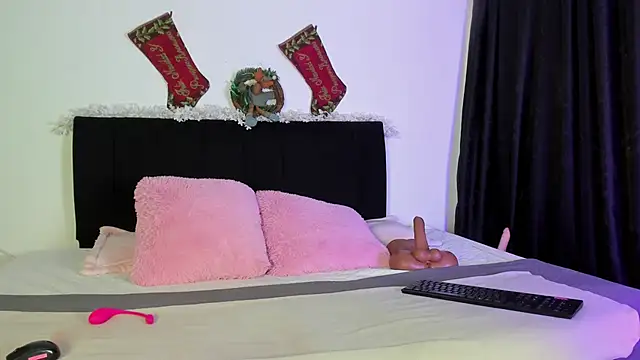 aihnoa split online show from January 8, 12:37 pm