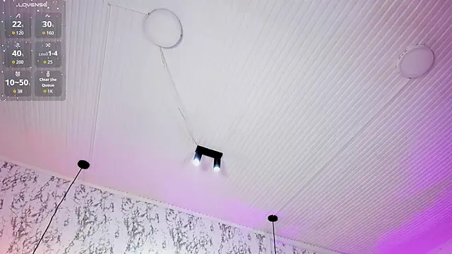 aihnoa split online show from September 18, 1:13 pm