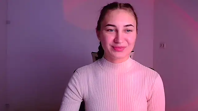 Jennifer Blum online show from December 4, 12:25 pm