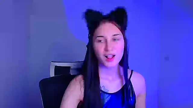 Jennifer Blum online show from December 5, 6:33 pm