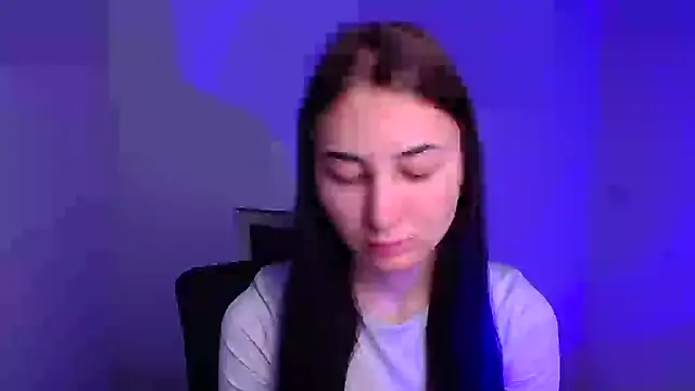 Jennifer Blum online show from December 13, 6:53 am