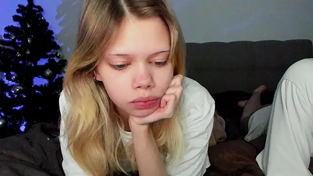 chansetolove online show from February 6, 10:04 am