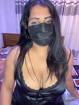 NOORA-GIRL online show from December 19, 1:45 am