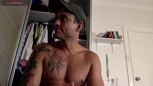 Archie torres online show from December 26, 12:49 pm