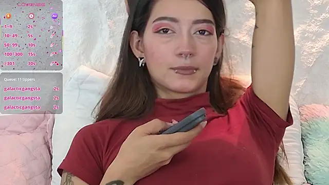 Snapshot of zorravioletta1 chatting on October 11, 12:26 pm zorravioletta1 online show from October 11, 12:26 pm