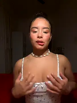 Snapshot of Marie_Rose chatting on November 11, 10:32 pm Marie Rose online show from November 11, 10:32 pm