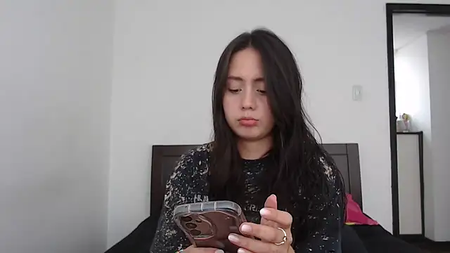 rebecca collin online show from February 16, 3:52 pm