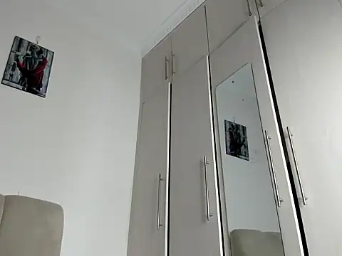 Snapshot of _nightnurse chatting on February 7, 3:21 am nightnurse online show from February 7, 3:21 am