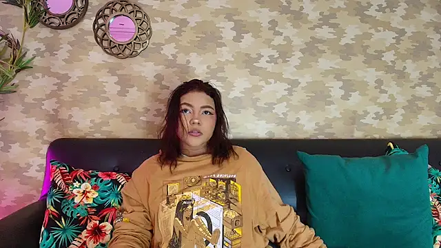 cherry chel online show from December 28, 8:15 pm