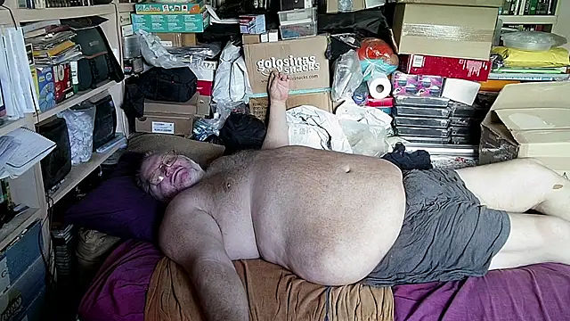 hadeszeuss2 online show from October 15, 2:06 pm