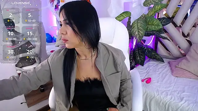 Camille jhonson online show from October 15, 10:04 am