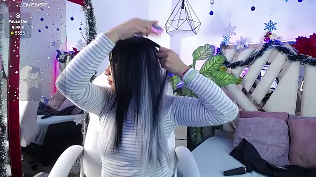 Camille jhonson online show from December 19, 10:11 am