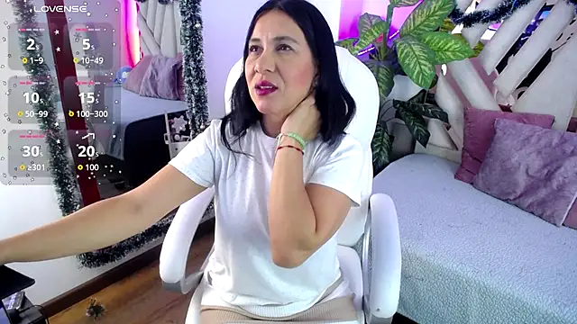 Camille jhonson online show from December 21, 10:44 am