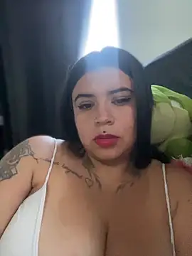 Snapshot of Devilsweet17 chatting on November 24, 10:31 pm Devilsweet17 online show from November 24, 10:31 pm