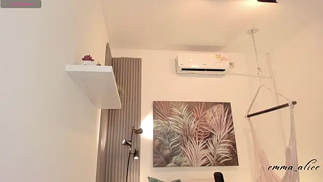 emma alice  online show from October 14, 12:06 pm