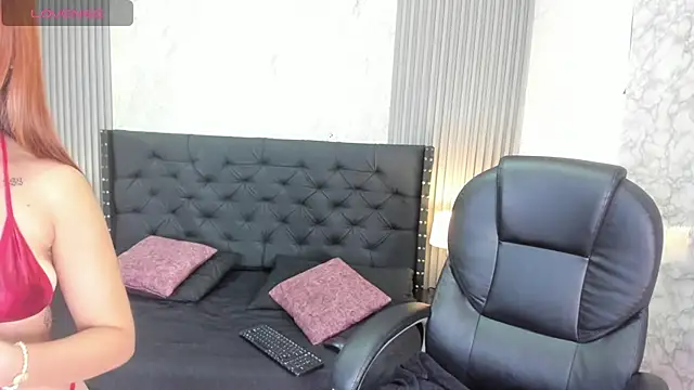Snapshot of sophia__sweet1 chatting on June 26, 7:29 pm sophia sweet1 online show from June 26, 7:29 pm