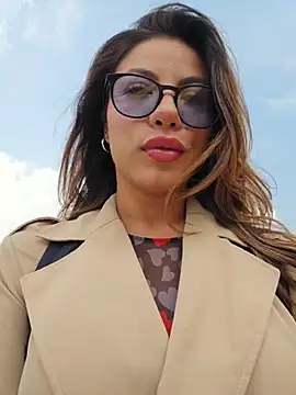 Karen San Miguel online show from February 11, 7:19 pm