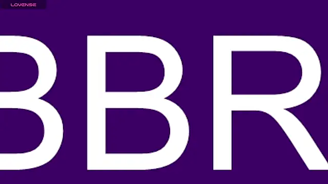 UniversitygirlQS online show from December 27, 7:40 am