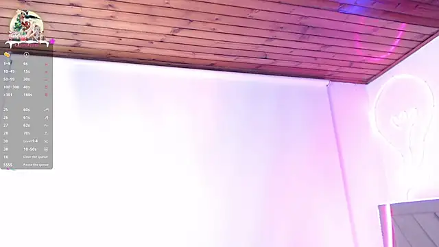 UniversitygirlQS online show from December 27, 10:45 am