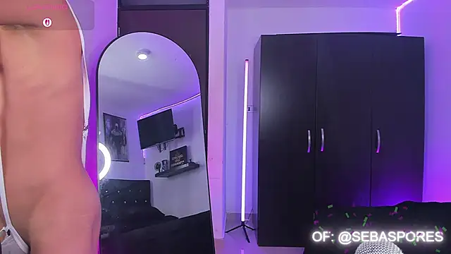 Snapshot of jade_candy_21 chatting on March 29, 9:20 am jade candy 21 online show from March 29, 9:20 am