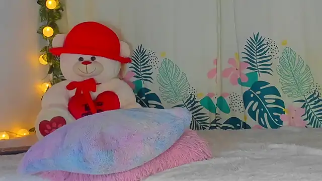 Snapshot of Dear_anne chatting on January 24, 7:19 am Dear anne online show from January 24, 7:19 am