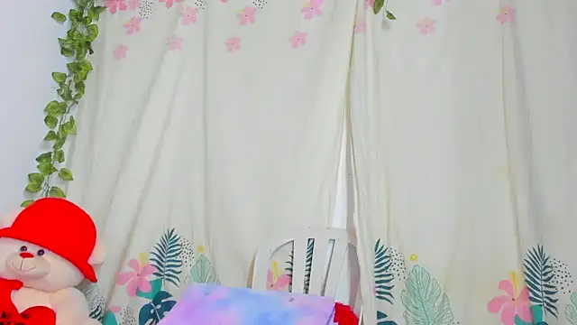 Dear anne online show from October 22, 9:36 pm