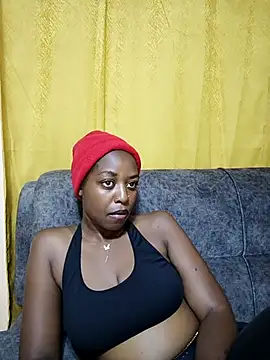 Snapshot of pretty-eyes23 chatting on February 11, 7:48 pm pretty-eyes23 online show from February 11, 7:48 pm