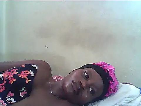 Snapshot of Sexyhotgal22 chatting on March 13, 7:48 am Sexyhotgal22 online show from March 13, 7:48 am