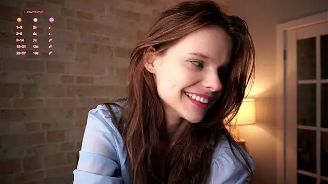 RexanneHatt online show from January 31, 1:11 am