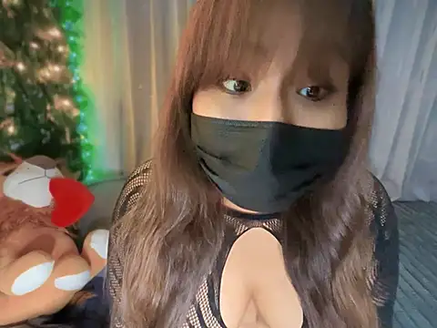 LunaXoxo online show from December 10, 12:50 am