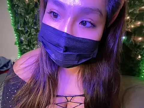 LunaXoxo online show from February 26, 11:59 pm
