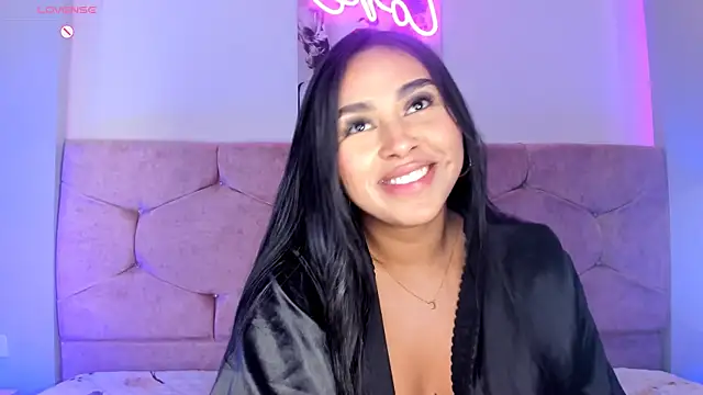 Cameliaa Smiith online show from March 1, 10:24 am