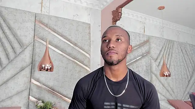 Snapshot of JamesParck chatting on February 28, 3:26 pm JamesParck online show from February 28, 3:26 pm