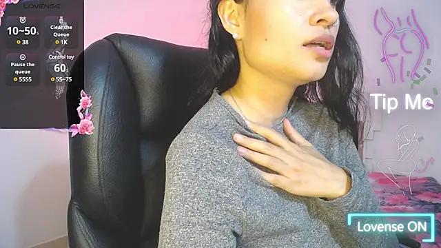 keelly richaardson1 online show from January 14, 6:56 am