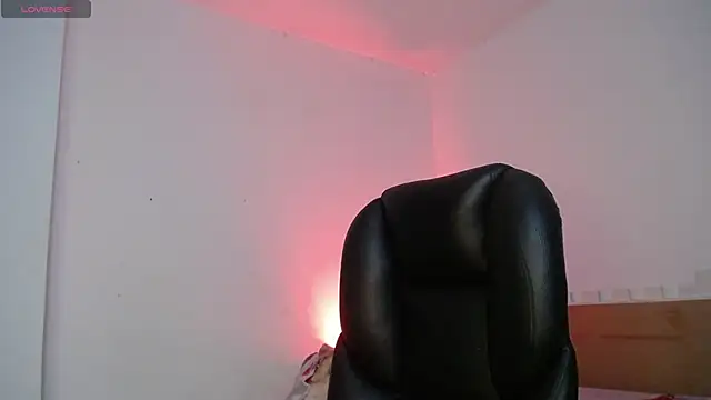 keelly richaardson1 online show from January 17, 4:06 am