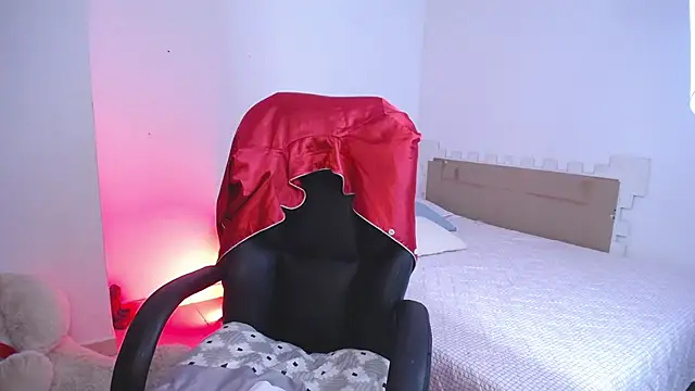 keelly richaardson1 online show from February 8, 1:11 am