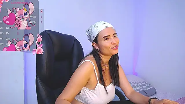 keelly richaardson1 online show from March 15, 9:27 pm