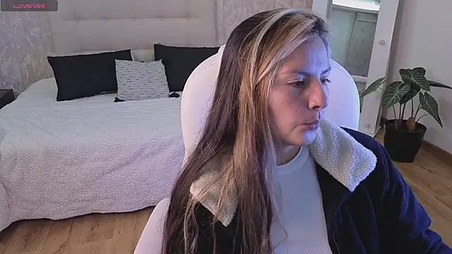 Snapshot of brandy_sweet_ chatting on September 29, 4:34 pm brandy sweet online show from September 29, 4:34 pm