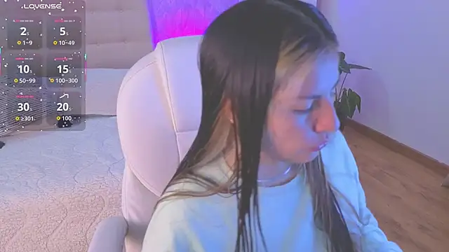 Snapshot of brandy_sweet_ chatting on October 3, 2:25 pm brandy sweet online show from October 3, 2:25 pm