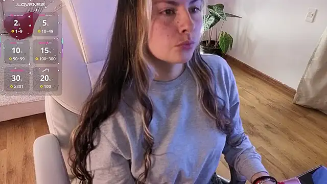 Snapshot of brandy_sweet_ chatting on October 4, 2:04 pm brandy sweet online show from October 4, 2:04 pm