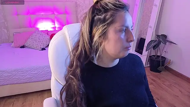 Snapshot of brandy_sweet_ chatting on October 9, 12:03 pm brandy sweet online show from October 9, 12:03 pm