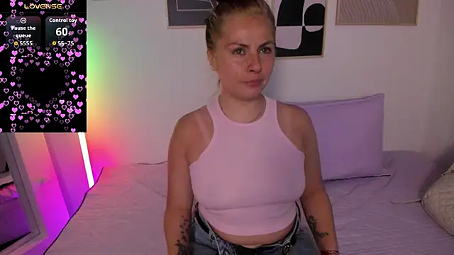 Snapshot of brandy_sweet_ chatting on October 16, 3:13 pm brandy sweet online show from October 16, 3:13 pm