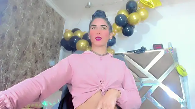 Snapshot of hannabigdirty chatting on December 19, 9:11 pm hannabigdirty online show from December 19, 9:11 pm