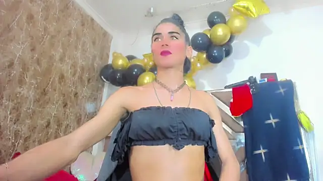 Snapshot of hannabigdirty chatting on December 22, 3:47 am hannabigdirty online show from December 22, 3:47 am