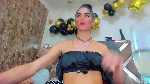 Snapshot of hannabigdirty chatting on February 7, 3:21 am hannabigdirty online show from February 7, 3:21 am